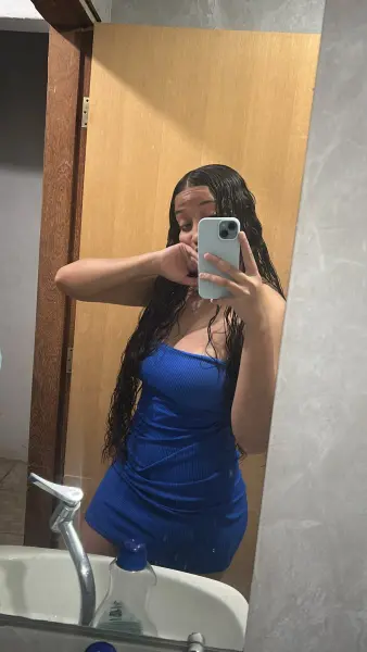 Novinha peituda 