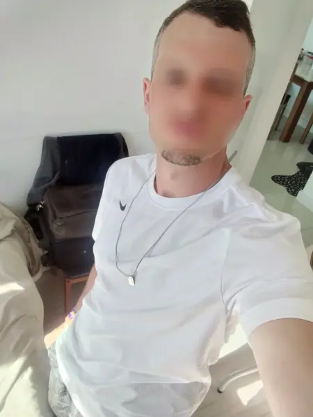 Novo em Erechim, total sigilo e discrição. 