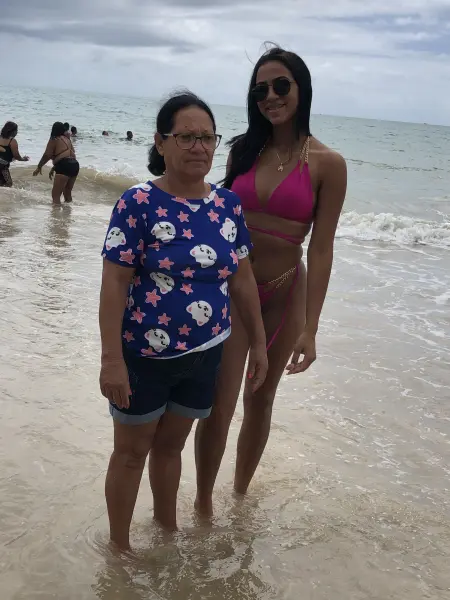 Morena envolvente fogosa 