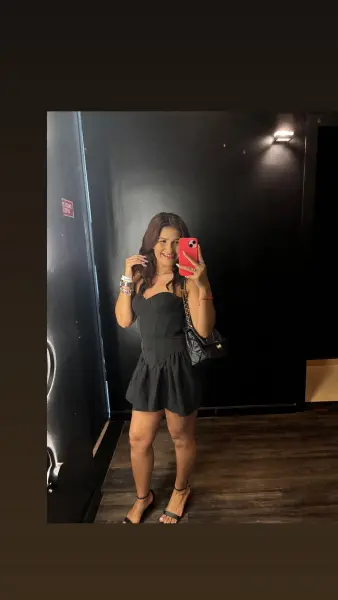 Iza Gomez 