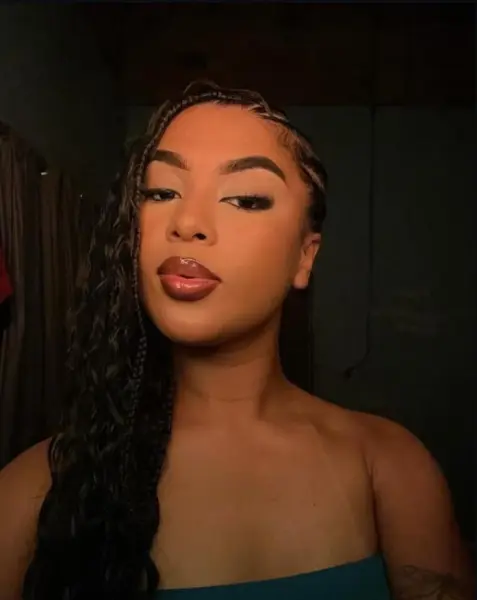 Oie amores me chamo bela me chama para mais informação 