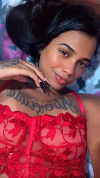 Acompanhante disponível em Bahia 