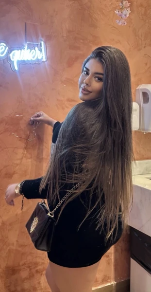 Acompanhante de Luxo bem safadinha 