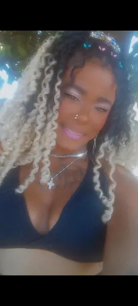 Pretinha sexy
