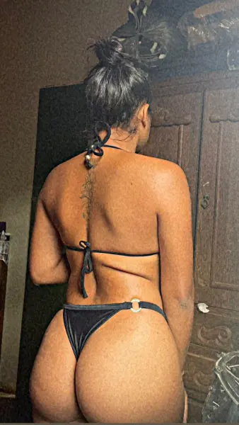 Moreninha safadinha 🔥