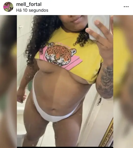 Olá sou Thawanny Castro Trans bem safada e gostosa 