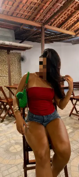 Magrinha gostosa estilo namoradinha 