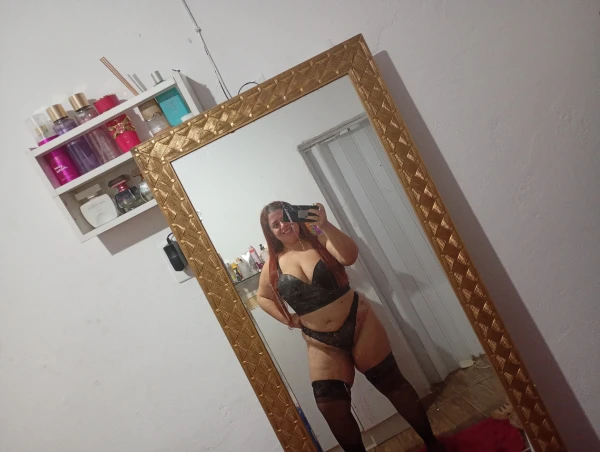 Ruiva especialista em anal