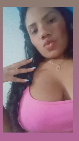 Júlia sua acompanhante de alto padrão estilo namoradinha ♥️