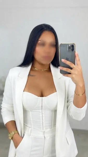 Nala almeida massagista 