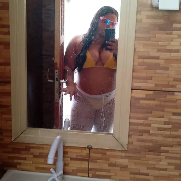 Uma gostosinha na sua telinha 