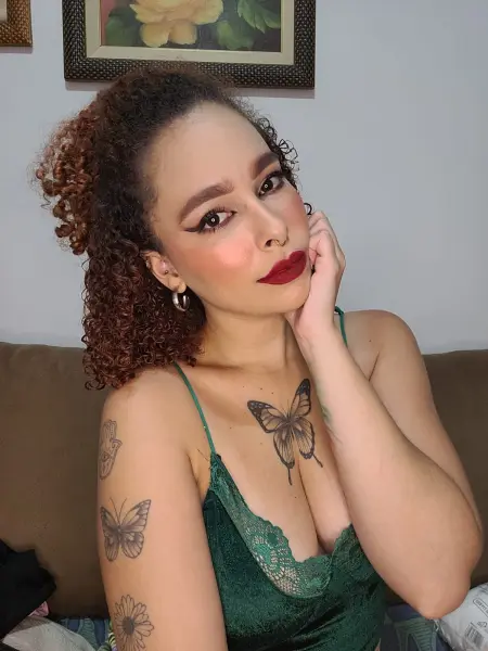 Ruivinha apenas virtual!!!