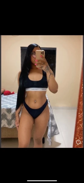 Aline Reis 