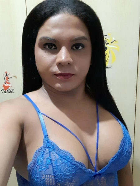 Trans  22cm com peito grande 