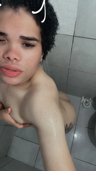 garota trans cubana