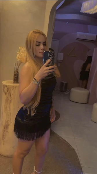Ola meu nome Viviane tenho 24 anos lorinha bem gostosa...