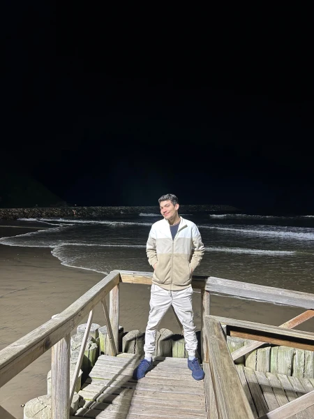 Acompanhante em balneário 