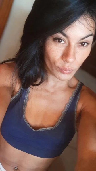 Julia Ramos 