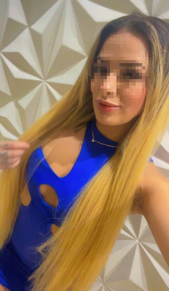 Bela Loirinha Paulista meiga e safada 
