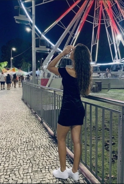 Magrinha gostosa 😋