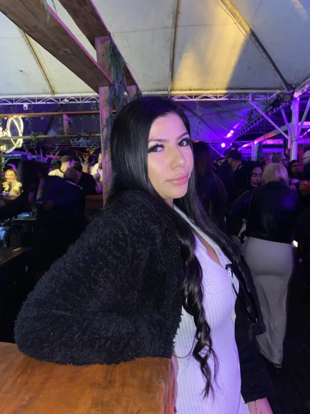 Acompanhante gaúchinha