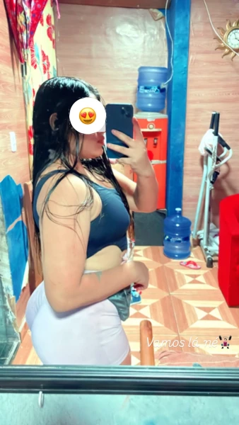 Juliana fonti acompanha carinhosa