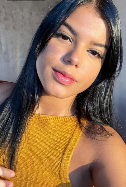 Maria c/ local