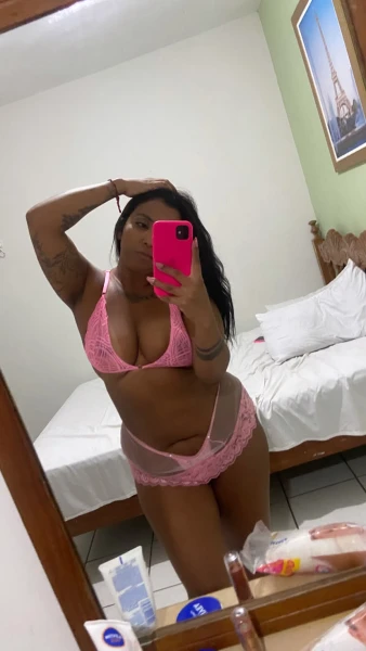 Oi amores massagista com diploma vem relaxar e sentir prazer