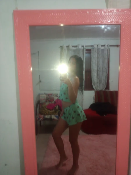 Acompanhante sua namoradinha 🙈☺️