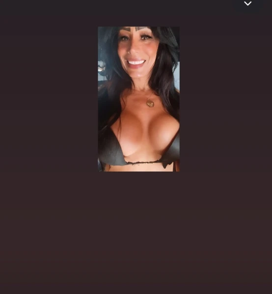 Trans DOTADA ativa novata por aqui 👿😈🔥