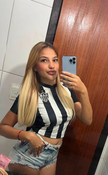 Loirinha de luxo