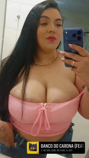 Novinha safadinha adoro homem casado🔥
