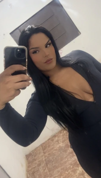 Morena tatuada e inesquecível 🔥