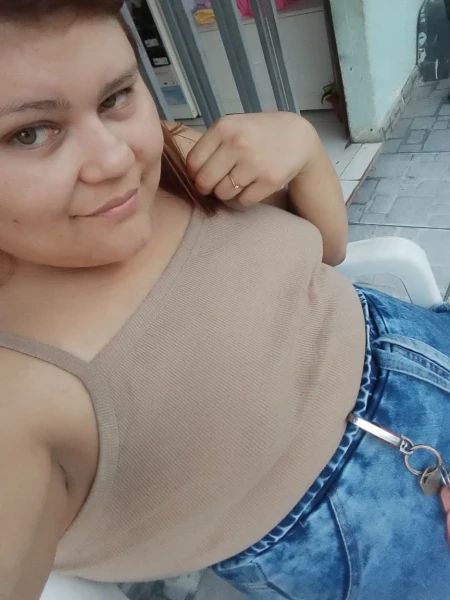 Acompanhante de luxo Gordinha cobre Branca top 