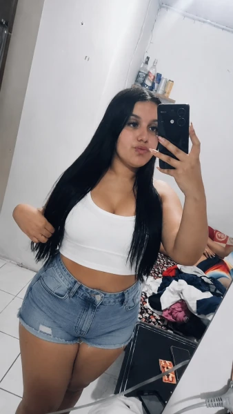 Amorosa e carinhosa 
