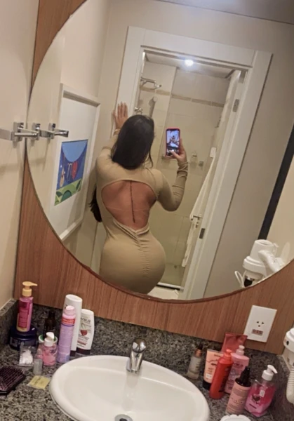 Morena de alto padrão 