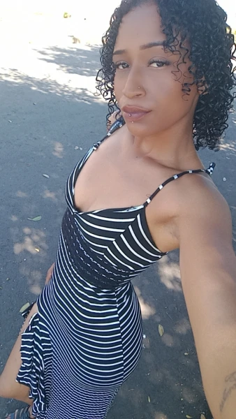Acompanhante com local sarandi