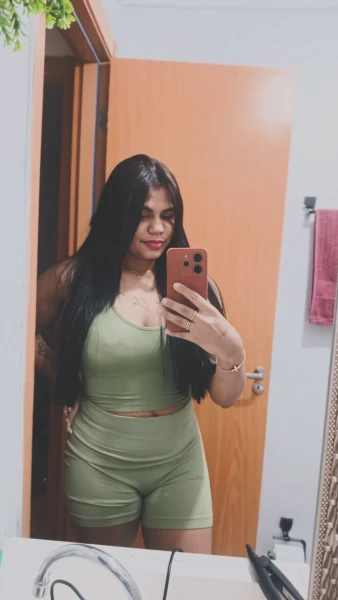 Acompanhante aqui em Joinville
