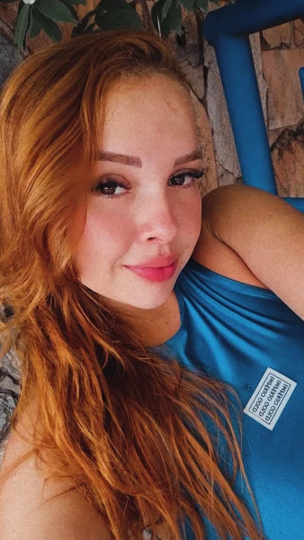 Ruiva,Sensual, Discreta Pvh – Curta Temporada