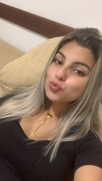 Nathasha acompanhante 