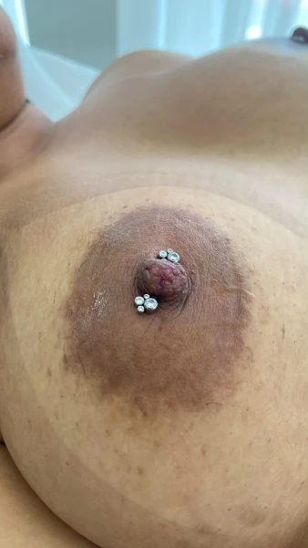 Oral babado e guloso,amo leite na boca 