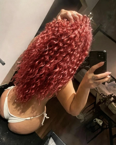 Olá sou  jade