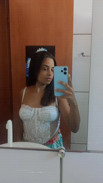 Morena safadinha 
