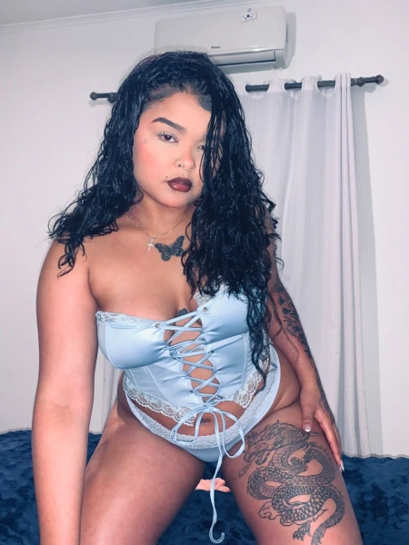Morena safadinha🤤