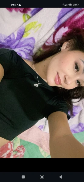 Lívia acompanhante 