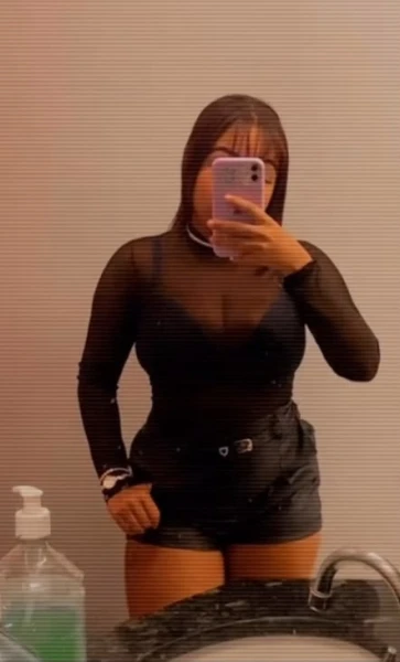 Nifetinha safada 