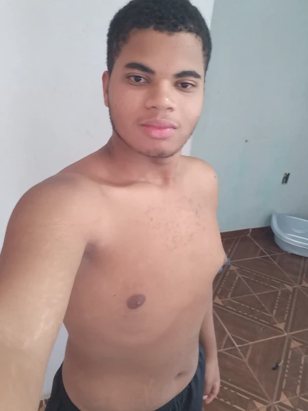 Moreninho gostoso 🔥🔥🔥