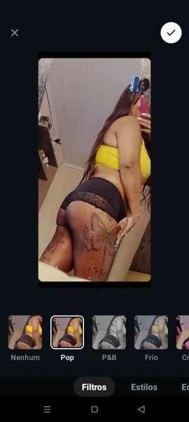 Morena boca de veludo 