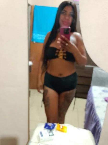 Morena boca de veludo 