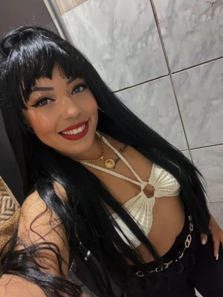 NATHY GOMES 